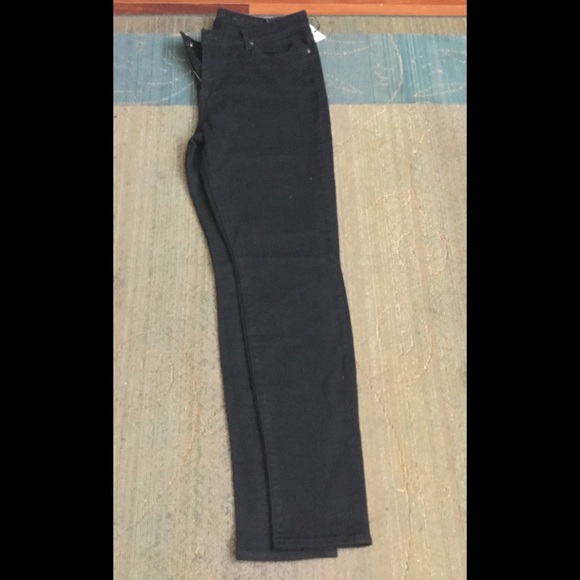 7 For All Mankind “The Skinny” jean.. - Picture 5 of 5